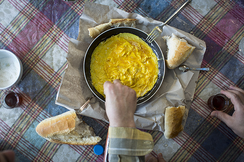 david-hagerman-koy-yumurtasi-village-eggs-black-sea-turkey-feb-2103
